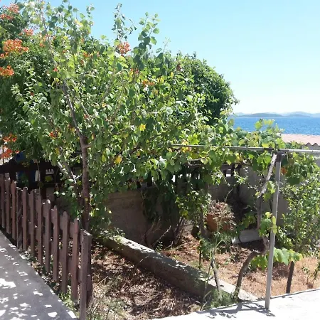 Sea House Anka Holiday home *