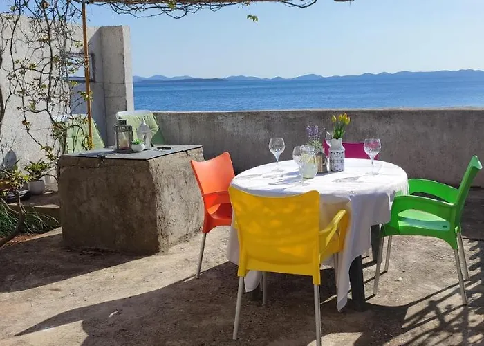 Sea House Anka Holiday home *